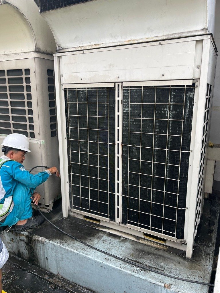 Service AC Sentral untuk Hotel di Bekasi - AMIN COOL TEKNIK